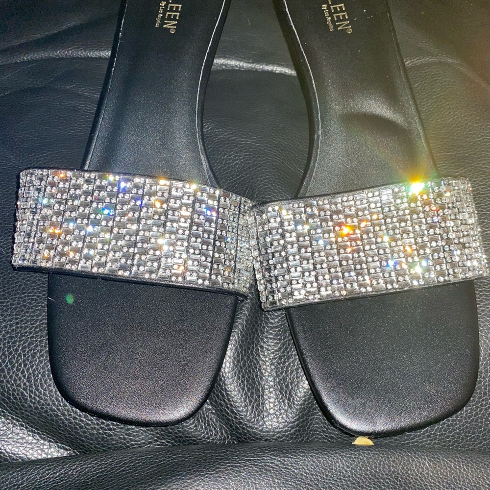 Glitter black tiny heels